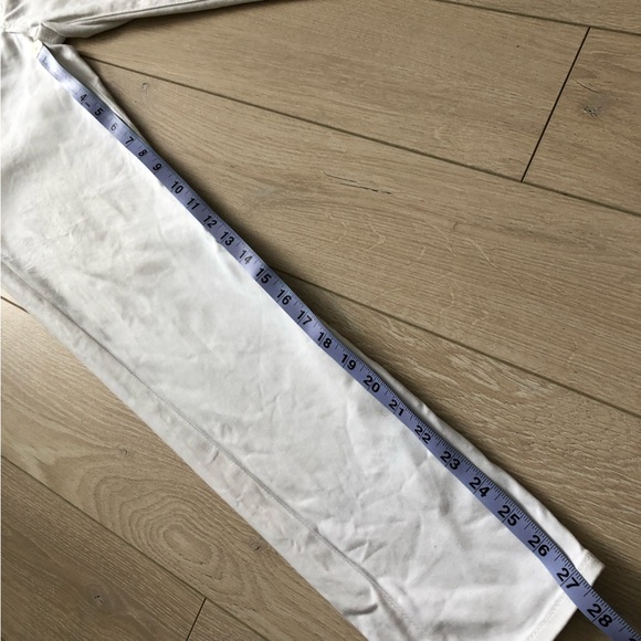 AG Adriano Goldschmied The Stevie Ankle White Jeans - Picture 6 of 15